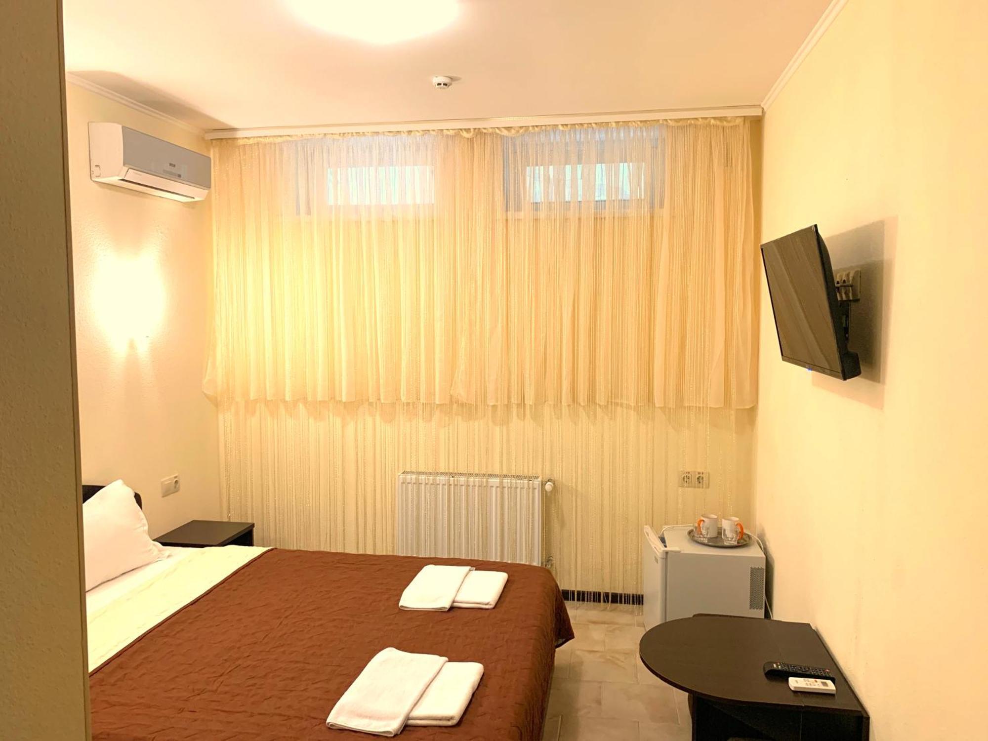 Breeze Hotel Odessa Exterior foto